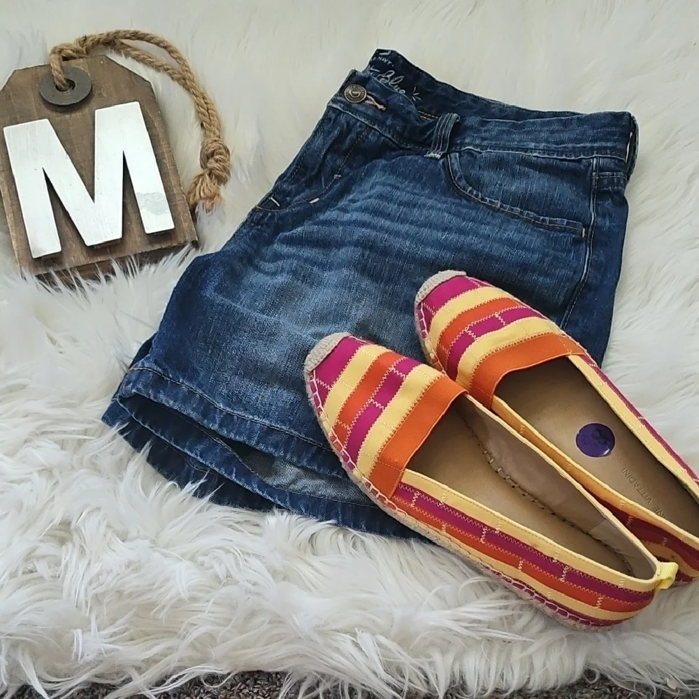 Old Navy Ultra Blue Jean Shorts with 5